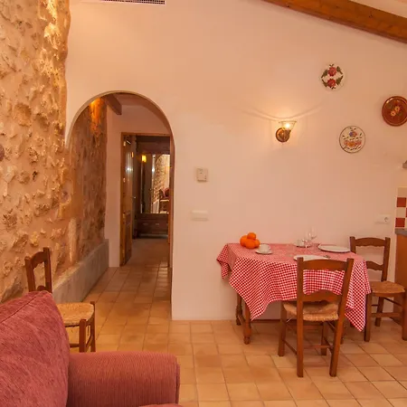 Ses Cases Noves Hotel 3*